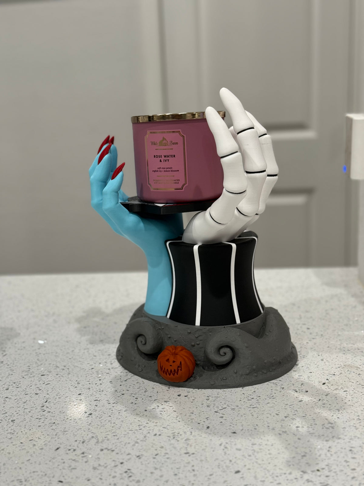 Candle holder fingers