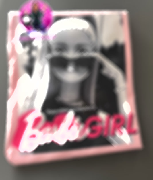Doll girl tee